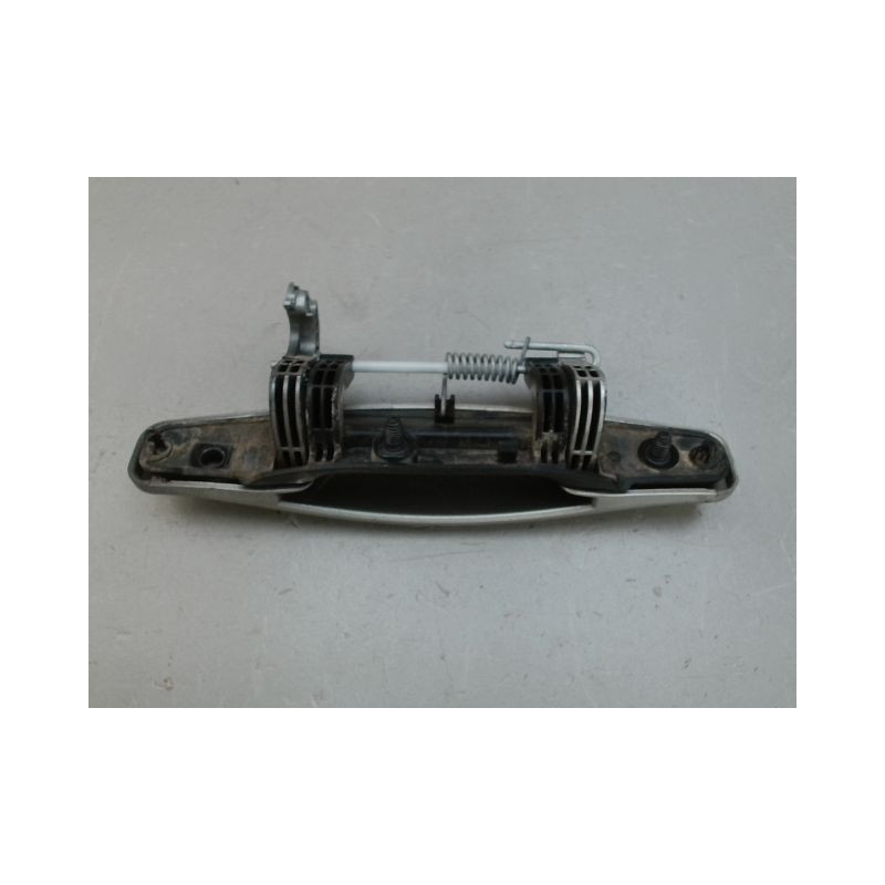 POIGNEE EXTERIEURE PORTE AVANT GAUCHE DACIA DUSTER