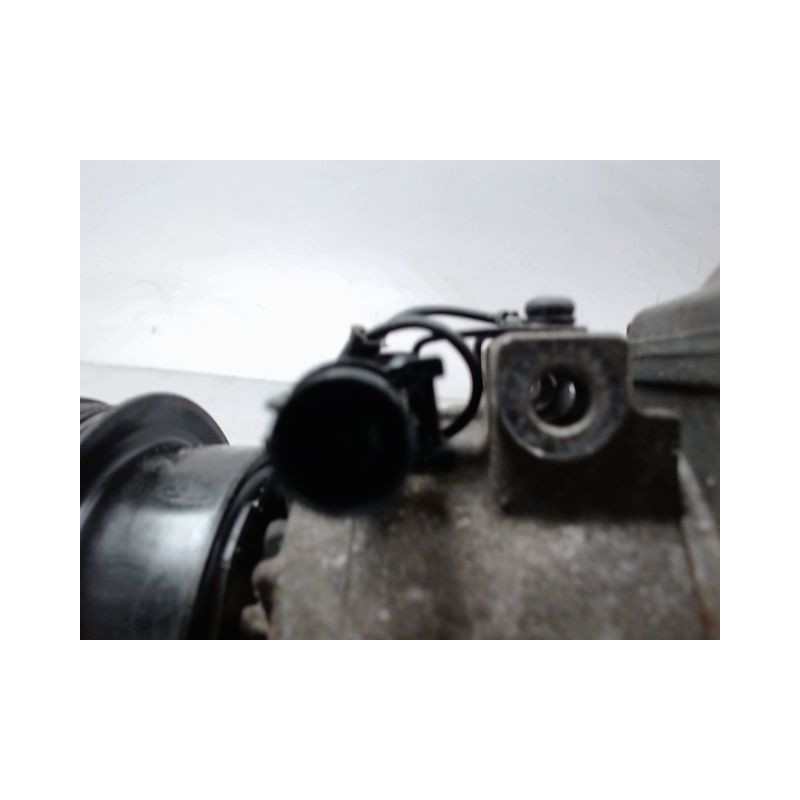 COMPRESSEUR AIR CONDITIONNE KIA RIO