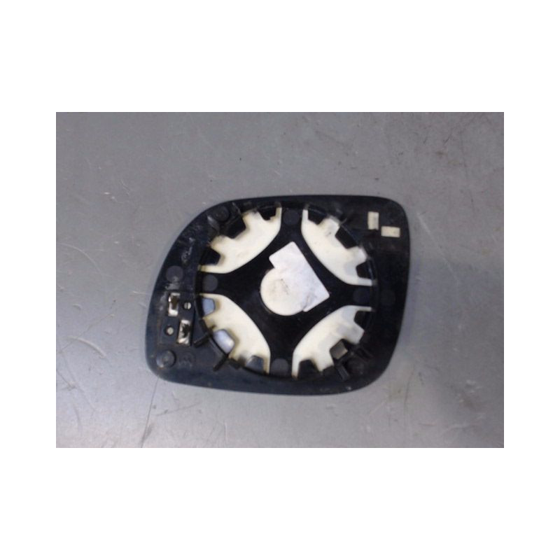 GLACE RETROVISEUR EXT D SKODA OCTAVIA -2000