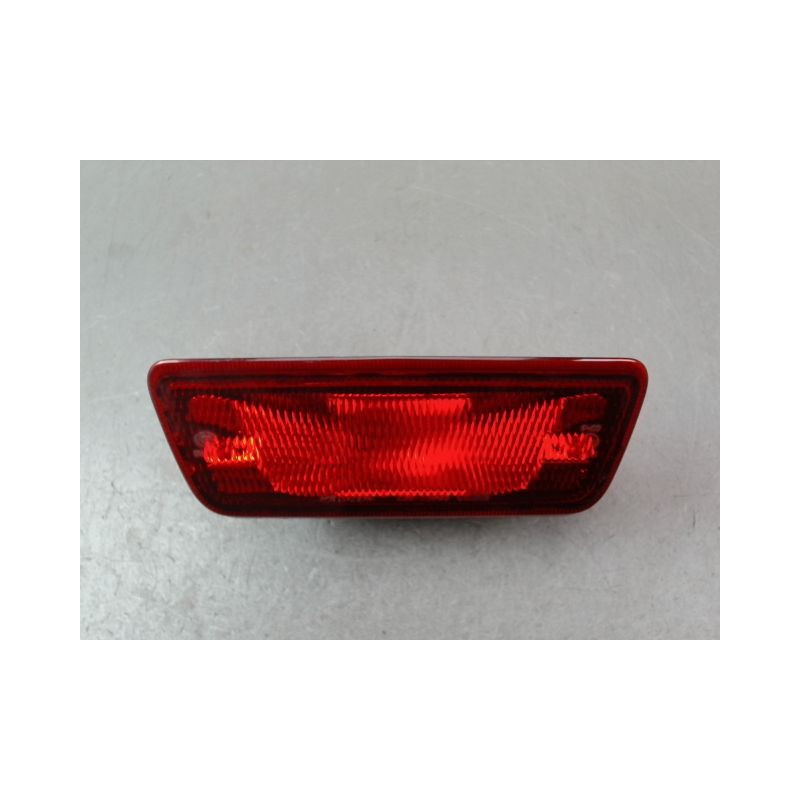 FEU BROUILLARD CENTRAL ARRIERE NISSAN JUKE Phase 1 2010-...