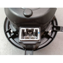 MOTEUR VENTILATEUR CHAUFFAGE RENAULT TWINGO III 2014-...
