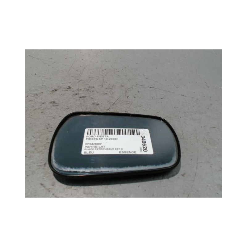 GLACE RETROVISEUR EXT D FORD FIESTA 2005-