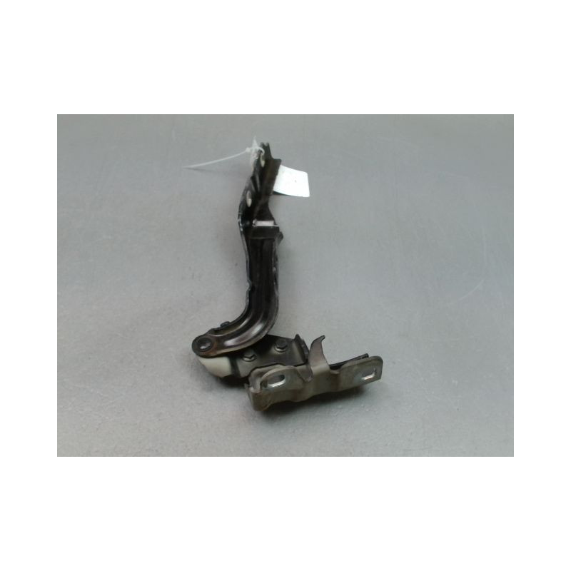 COMPAS GAUCHE CAPOT ALFA ROMEO GUILIETTA 2010-