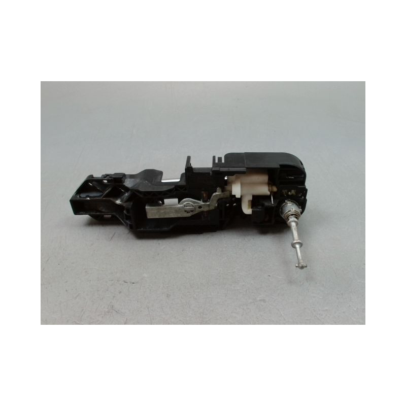 POIGNEE EXTERIEURE PORTE AVANT GAUCHE RENAULT SCENIC MONOSP. III Phase 1 2009-2011