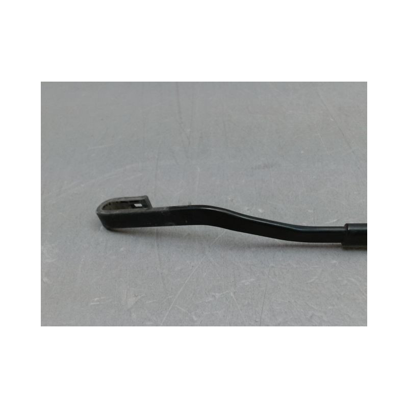 BRAS ESSUIE-GLACE AVANT GAUCHE SUZUKI SWIFT