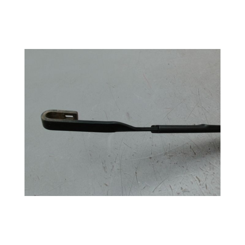 BRAS ESSUIE-GLACE AVANT DROIT TOYOTA AURIS I Phase 1 2007-2010
