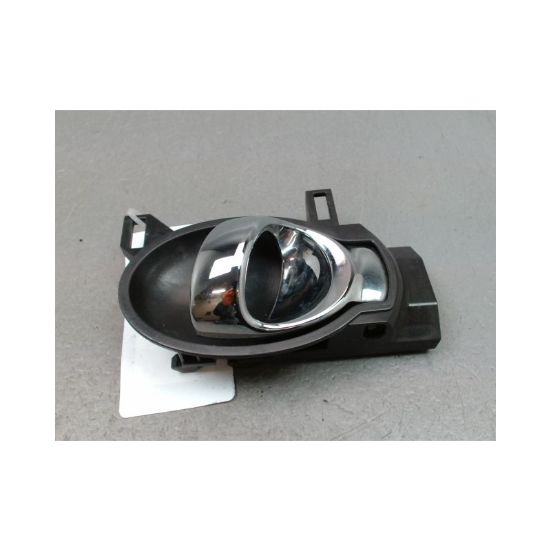 POIGNEE INTERIEURE PORTE AVANT GAUCHE NISSAN JUKE Phase 2 2014-...