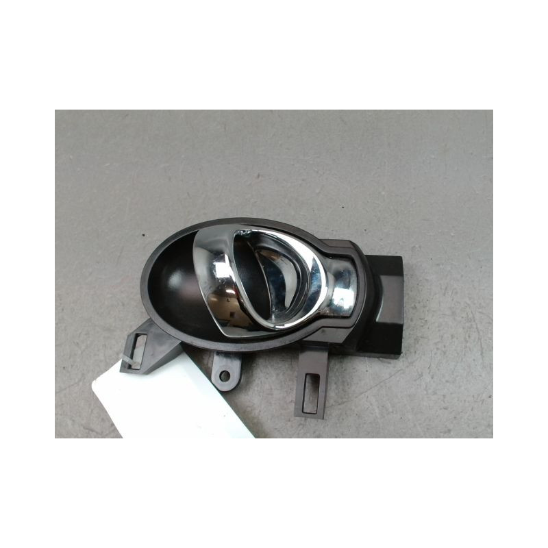 POIGNEE INTERIEURE PORTE ARRIERE DROIT NISSAN JUKE Phase 2 2014-...