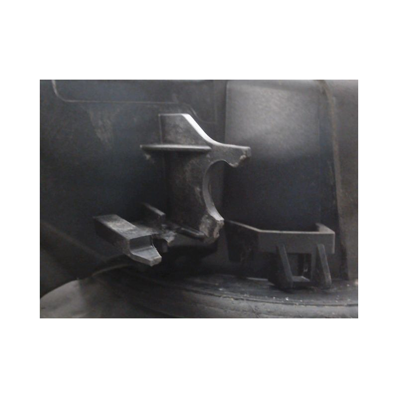 VOLET DE TRAPPE CARBURANT OPEL ASTRA