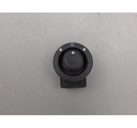 COMMANDE RETROVISSEUR EXT ELECTRIQUE