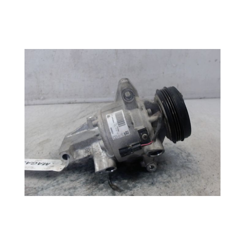 COMPRESSEUR AIR CONDITIONNE DACIA SANDERO 2008-