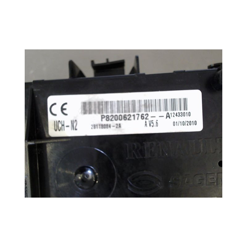 BOITIER GESTION HABITACLE RENAULT CLIO