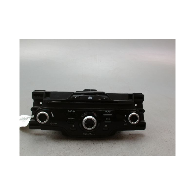 AUTORADIO ALFA ROMEO GUILIETTA 2010-