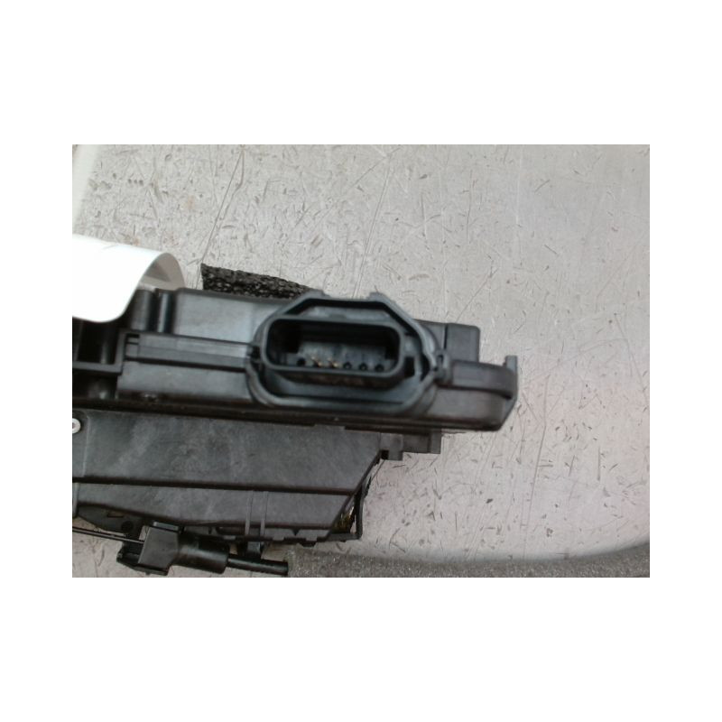 SYSTEME CONDAMNATION ARRIERE GAUCHE NISSAN MICRA 2009-