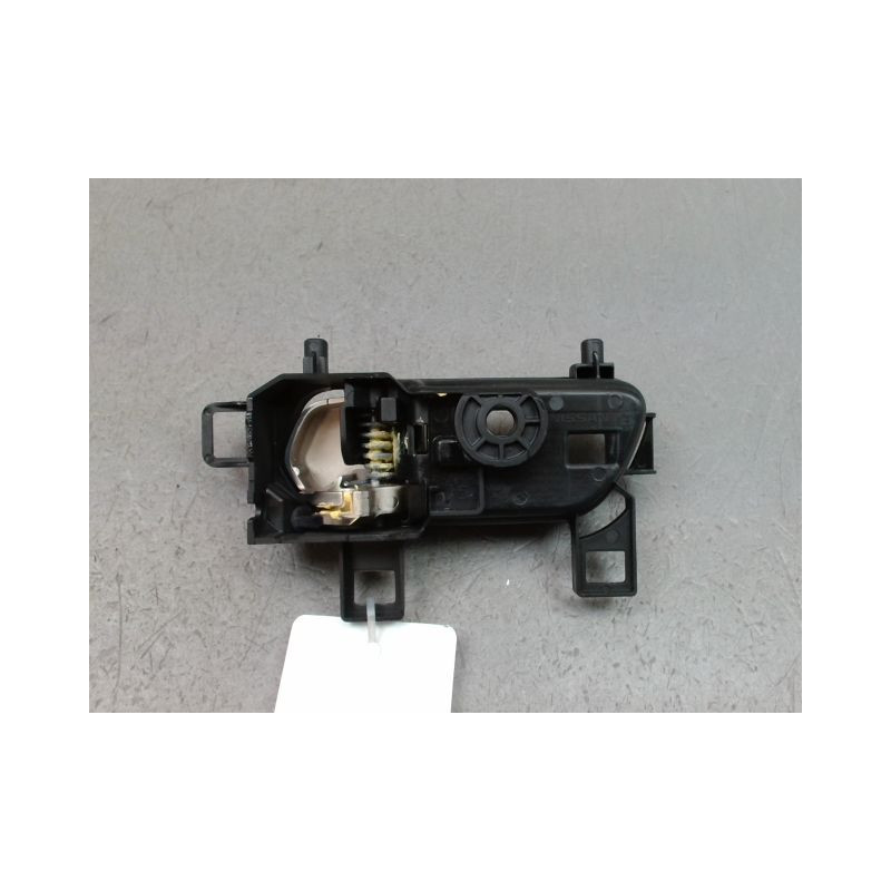 POIGNEE INTERIEURE PORTE AVANT DROIT NISSAN MICRA 2009-