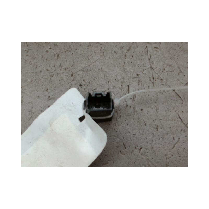BOUTON DE WARNING FORD FIESTA 2005-