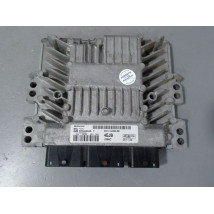 CALCULATEUR MOTEUR FORD FIESTA