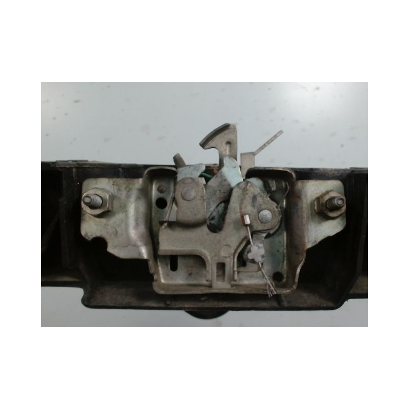 FACE AVANT RENAULT CLIO