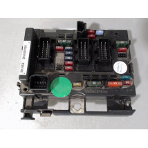BOITE A FUSIBLES PEUGEOT 206