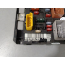 BOITE A FUSIBLES PEUGEOT 307