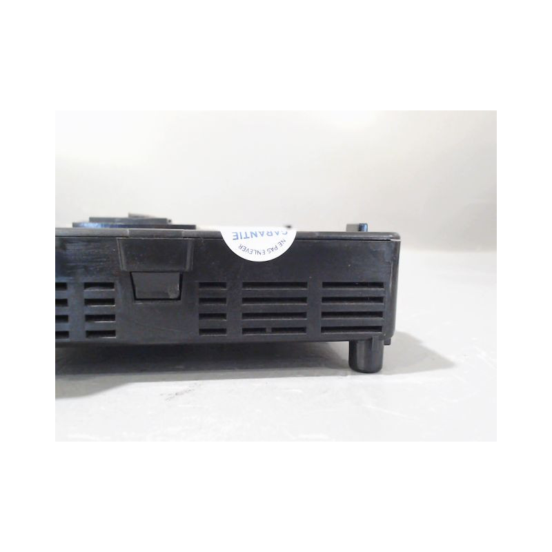 BOITIER GESTION HABITACLE RENAULT CLIO
