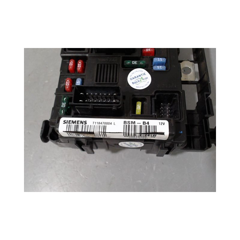 BOITE A FUSIBLES CITROEN C3