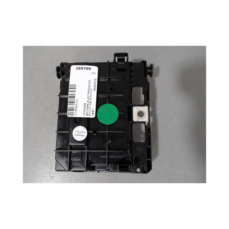 BOITE A FUSIBLES CITROEN C3