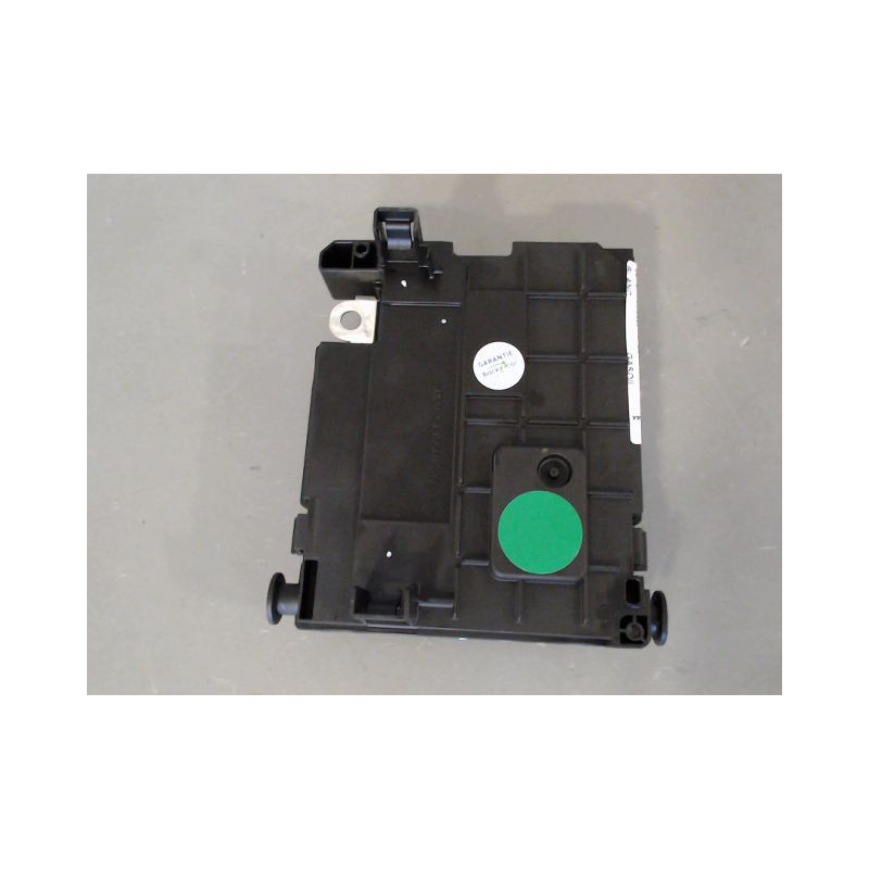 BOITE A FUSIBLES PEUGEOT 3008 2009-