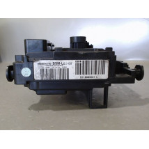 BOITE A FUSIBLES PEUGEOT 407
