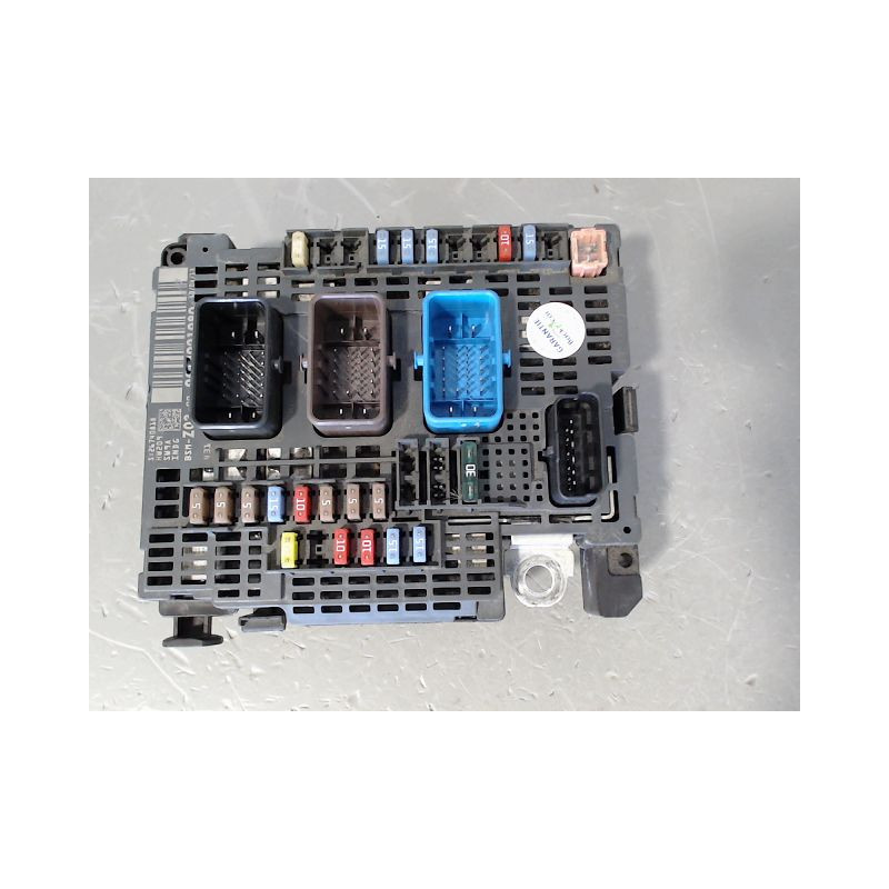 BOITE A FUSIBLES PEUGEOT 508 2010-