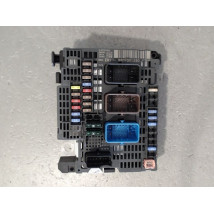 BOITE A FUSIBLES PEUGEOT 308 2011-