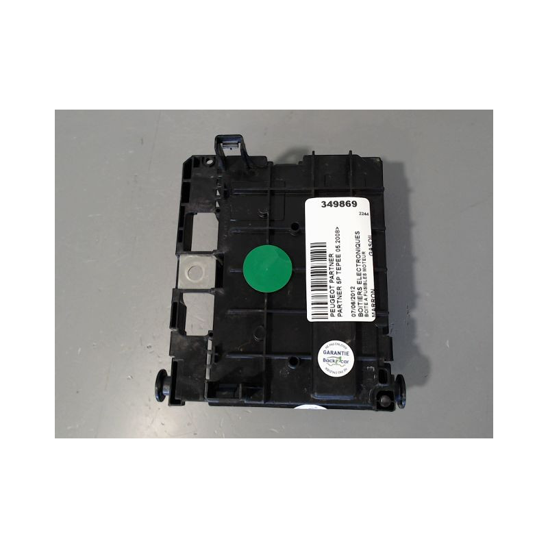 BOITE A FUSIBLES PEUGEOT PARTNER TEPEE 2008-