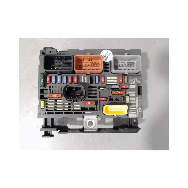 BOITE A FUSIBLES CITROEN C4 PICASSO LONG