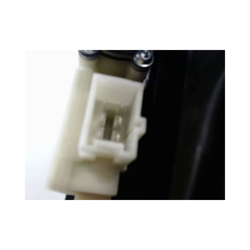 MECANISME+MOTEUR LEVE-GLACE AVANT GAUCHE MERCEDES CLASSE C 2007-