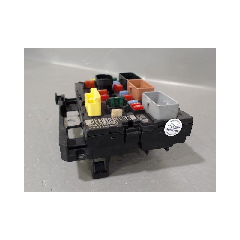 BOITE A FUSIBLES PEUGEOT 307 2005-2007