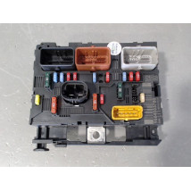BOITE A FUSIBLES PEUGEOT 207 CC