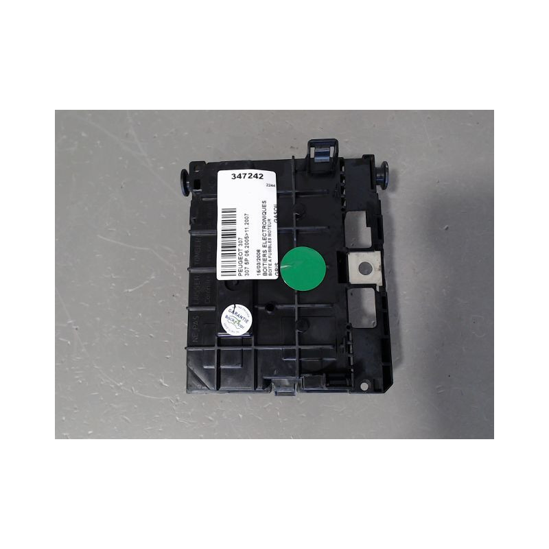 BOITE A FUSIBLES PEUGEOT 307 2005-2007