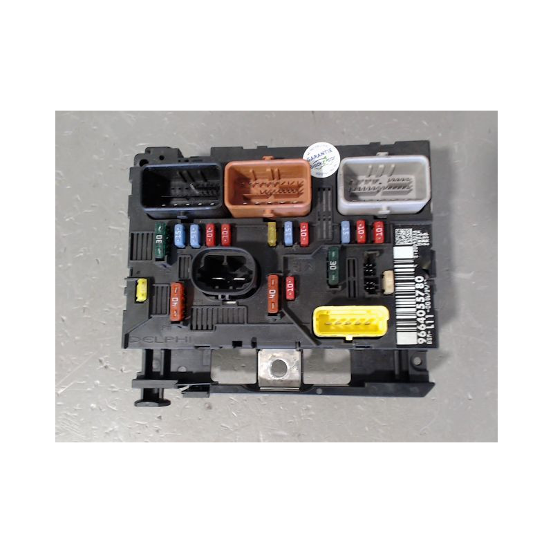 BOITE A FUSIBLES PEUGEOT 207 2007-