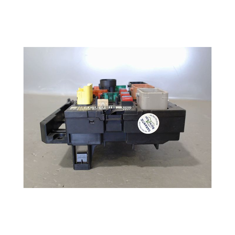 BOITE A FUSIBLES PEUGEOT 207 2007-