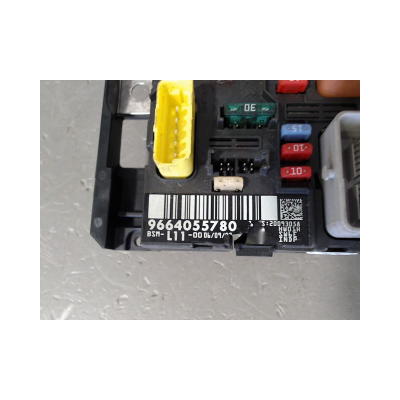 BOITE A FUSIBLES PEUGEOT 207 2007-