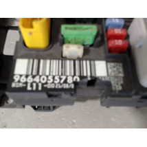 BOITE A FUSIBLES PEUGEOT 307 SW 2005-