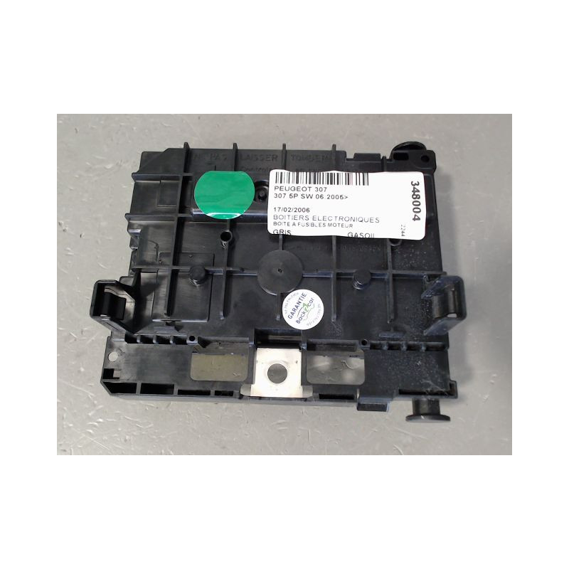 BOITE A FUSIBLES PEUGEOT 307 SW 2005-