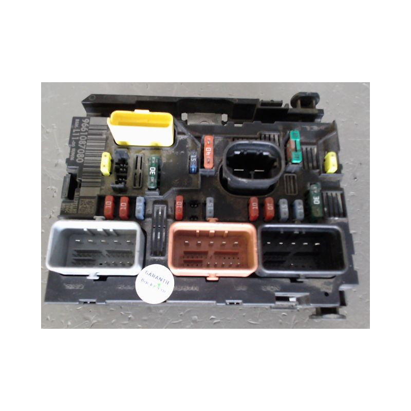 BOITE A FUSIBLES PEUGEOT 307 2005-2007