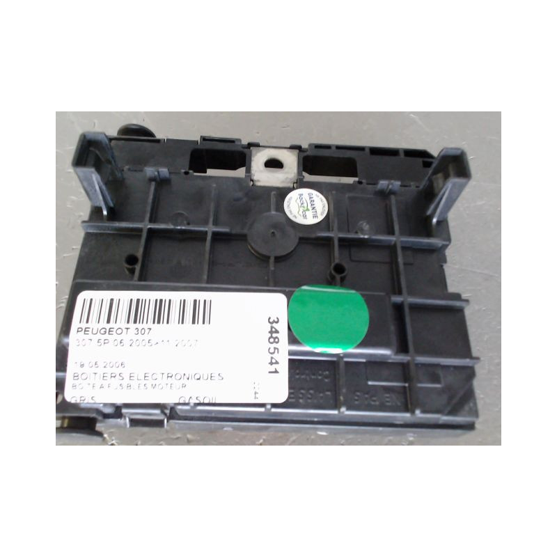 BOITE A FUSIBLES PEUGEOT 307 2005-2007