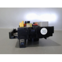 BOITE A FUSIBLES PEUGEOT 307 SW 2005-