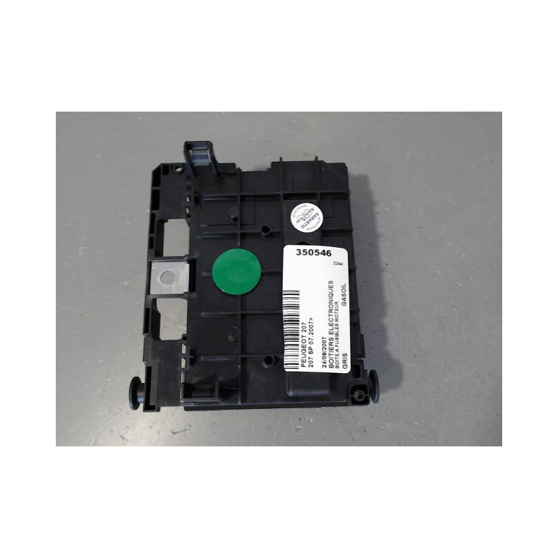 BOITE A FUSIBLES PEUGEOT 207 2007-