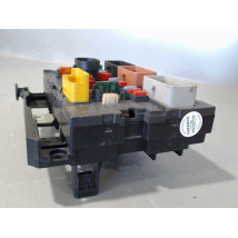BOITE A FUSIBLES PEUGEOT 307 SW 2005-