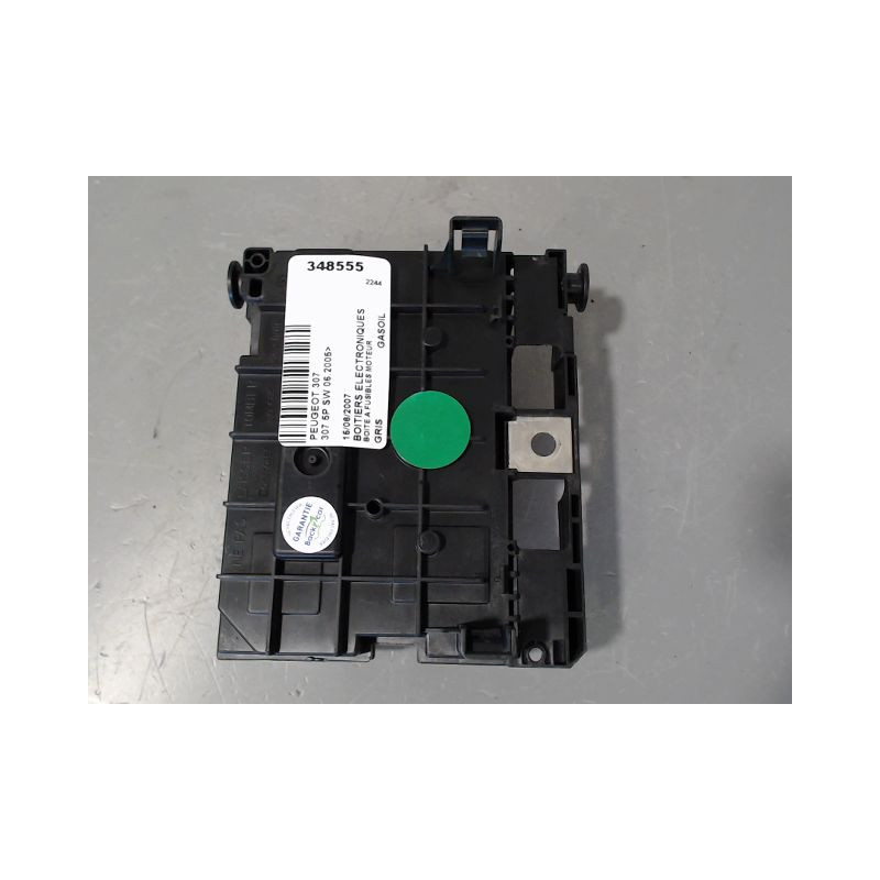BOITE A FUSIBLES PEUGEOT 307 SW 2005-