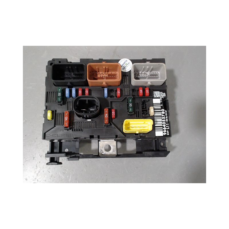 BOITE A FUSIBLES PEUGEOT 207 2007-