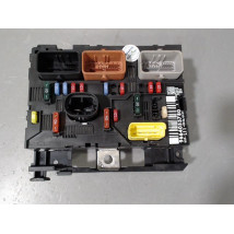 BOITE A FUSIBLES PEUGEOT 207 2007-